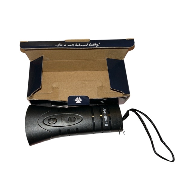 BARXBUDDY ANTIBARKING CONTROL DEVICE Ultrasonic Sound LED Lights Strap BARXBUDDY - Picture 2 of 3